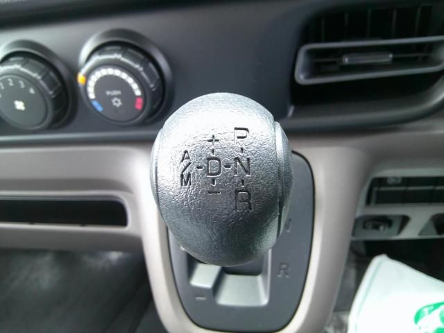 Mitsubishi CANTER 2026-02 8331839-13