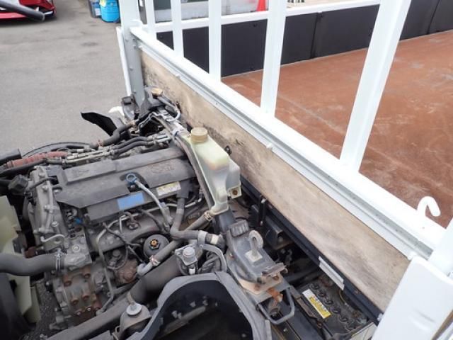 Mitsubishi CANTER 2019-05 8331845-11
