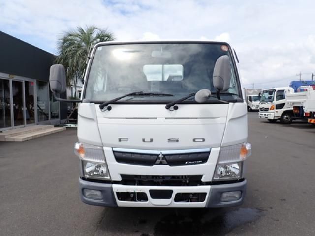 Mitsubishi CANTER 2019-05 8331845-1