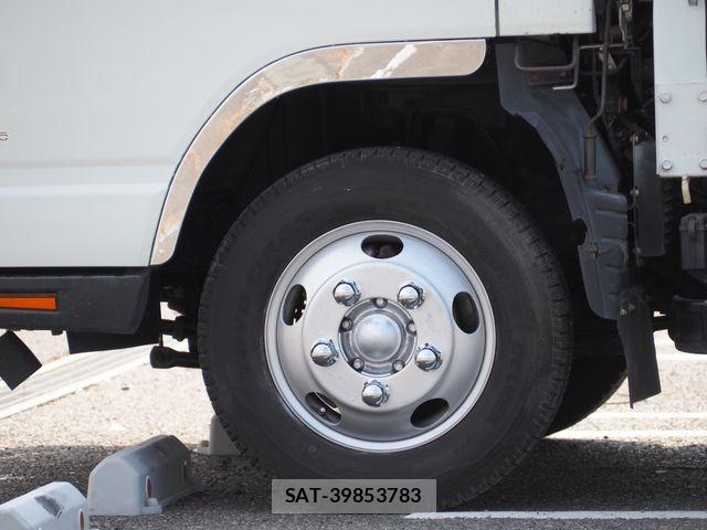 Mitsubishi CANTER 2018-12 8335171-9