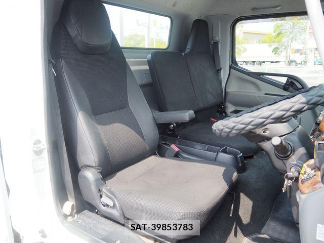 Mitsubishi CANTER 2018-12 8335171-18