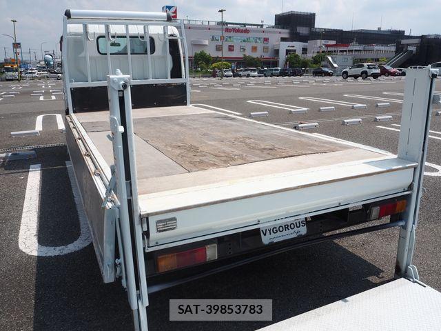 Mitsubishi CANTER 2018-12 8335171-26