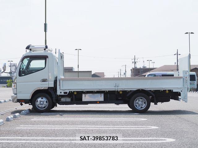 Mitsubishi CANTER 2018-12 8335171-8