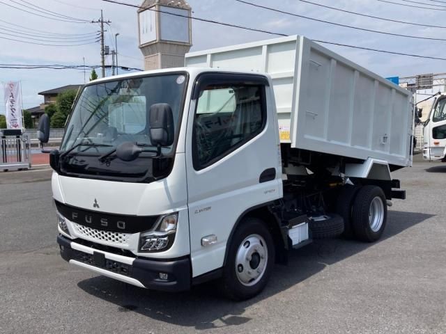Mitsubishi CANTER 2023-06 8331838-0