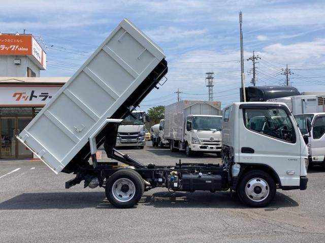 Mitsubishi CANTER 2023-06 8331838-5