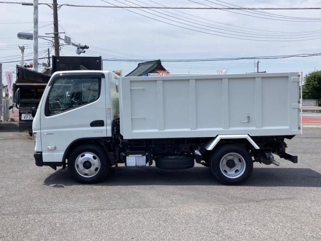 Mitsubishi CANTER 2023-06 8331838-6