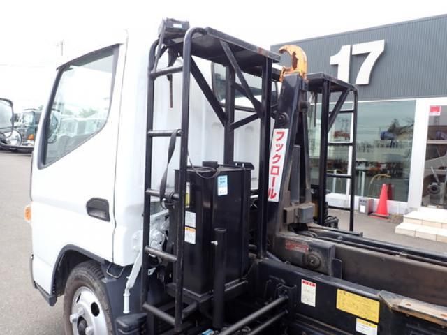 Mitsubishi CANTER 2020-07 8331843-9