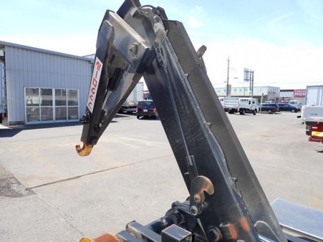 Mitsubishi CANTER 2020-07 8331843-12