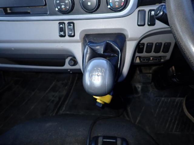 Mitsubishi CANTER 2020-07 8331843-24