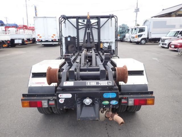Mitsubishi CANTER 2020-07 8331843-5