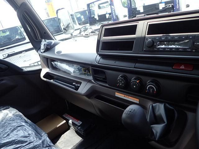 Mitsubishi CANTER 2026-04 8331837-13
