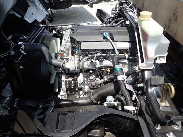 Mitsubishi CANTER 2026-04 8331837-24