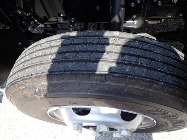 Mitsubishi CANTER 2026-04 8331837-25