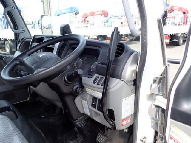 Mitsubishi CANTER 2023-02 8331841-9