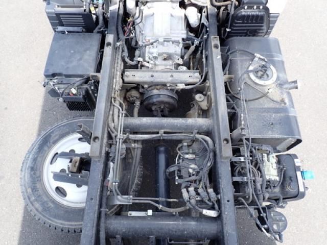 Mitsubishi CANTER 2023-02 8331841-10