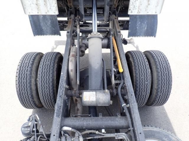 Mitsubishi CANTER 2023-02 8331841-11