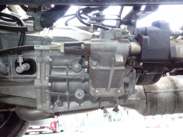 Mitsubishi CANTER 2023-02 8331841-16