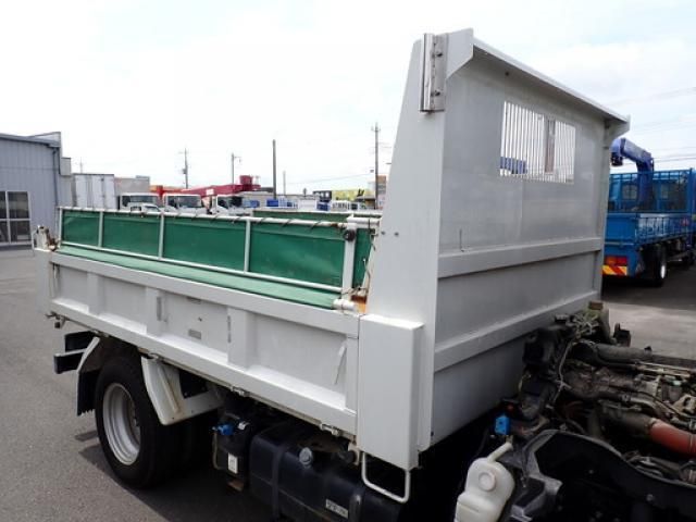 Mitsubishi CANTER 2023-02 8331841-23
