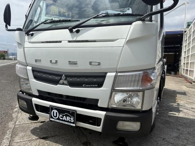 Mitsubishi CANTER 2011-10 8331849-9