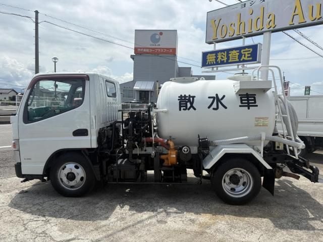Mitsubishi CANTER 2011-10 8331849-1