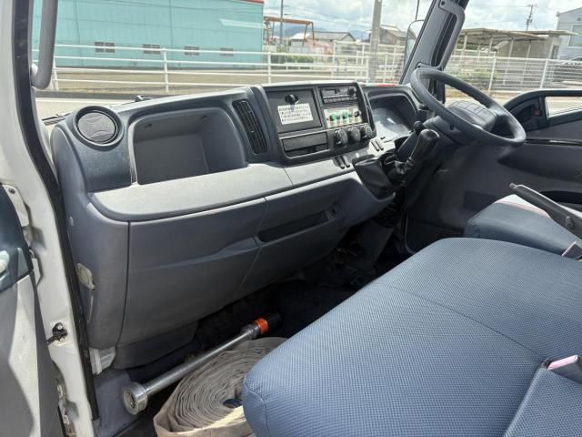 Mitsubishi CANTER 2011-10 8331849-7