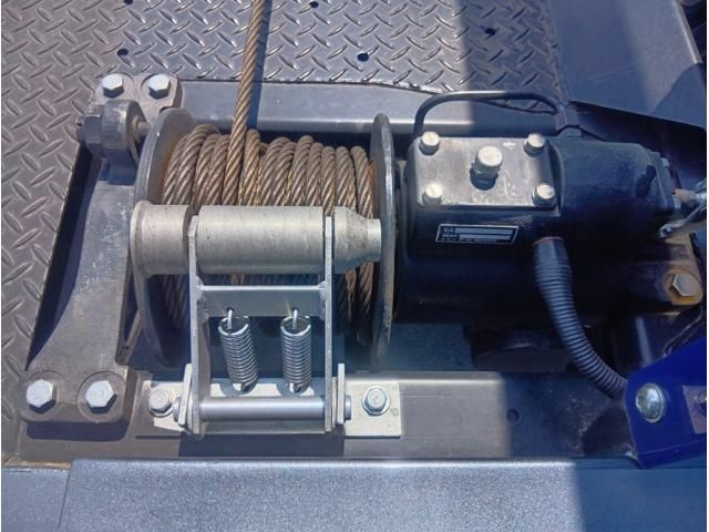 Mitsubishi CANTER 2023-08 8331835-11