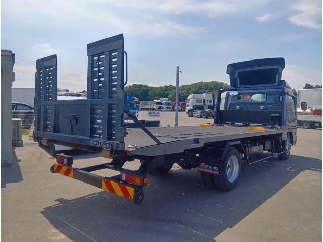 Mitsubishi CANTER 2023-08 8331835-2