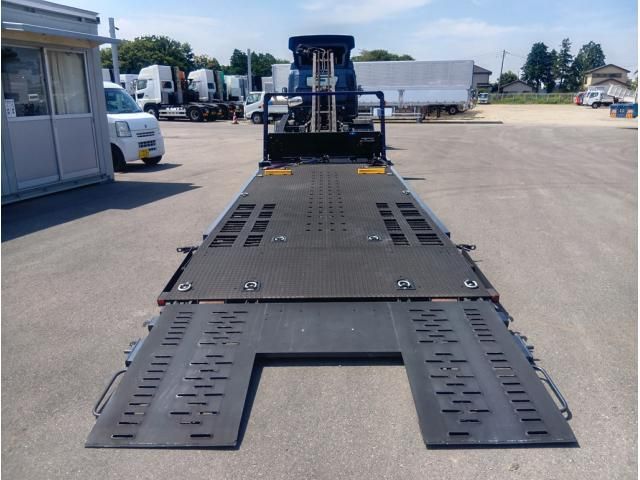Mitsubishi CANTER 2023-08 8331835-7