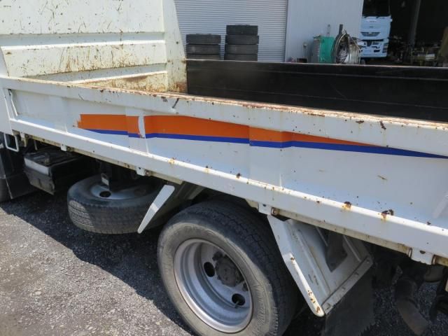 Mitsubishi CANTER 2001-03 8331852-23