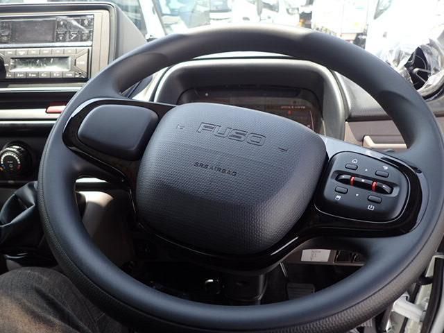 Mitsubishi CANTER 2026-04 8331833-16