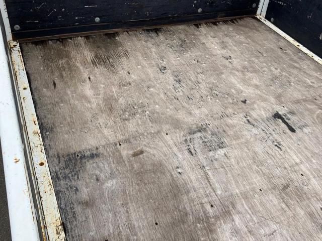 Mitsubishi CANTER 2021-03 8331844-8
