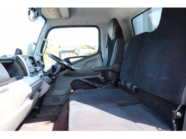 Mitsubishi CANTER 2020-03 8331842-16
