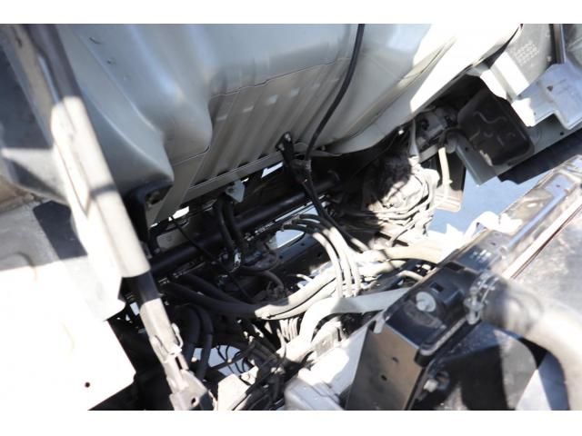 Mitsubishi CANTER 2020-03 8331842-23