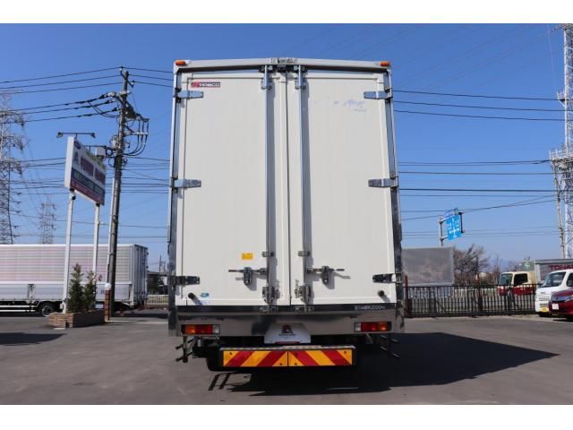 Mitsubishi CANTER 2020-03 8331842-4