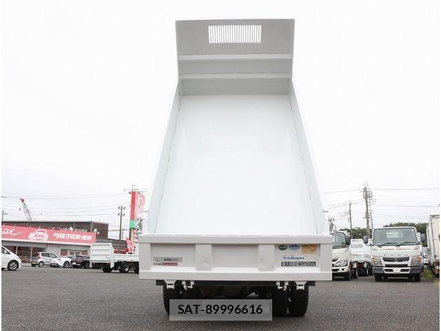 Mitsubishi CANTER 2016-06 8335174-18