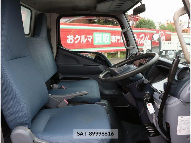 Mitsubishi CANTER 2016-06 8335174-22