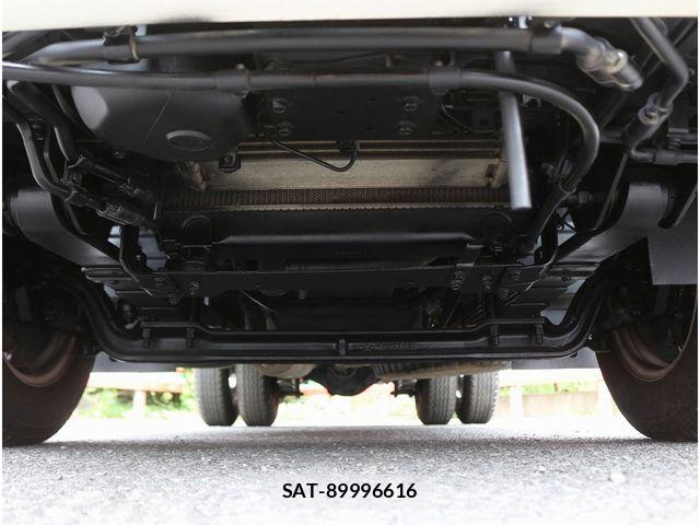 Mitsubishi CANTER 2016-06 8335174-27
