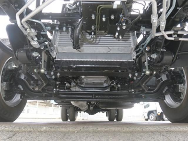 Mitsubishi CANTER 2026-03 8331832-14