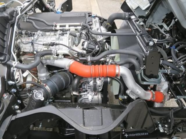 Mitsubishi CANTER 2026-03 8331832-19