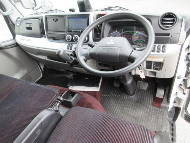 Mitsubishi CANTER 2019-08 8331846-8