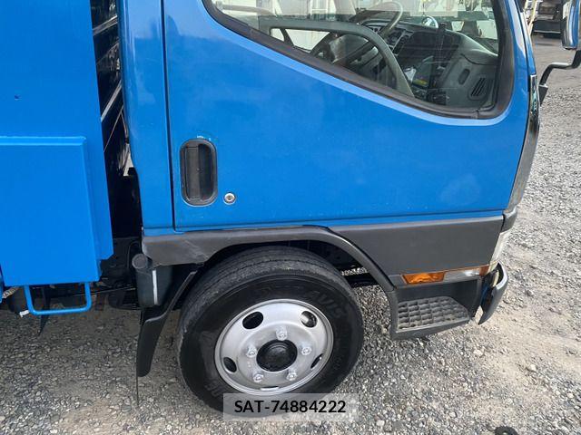 Mitsubishi CANTER 2002-03 8335173-13