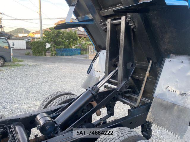 Mitsubishi CANTER 2002-03 8335173-4