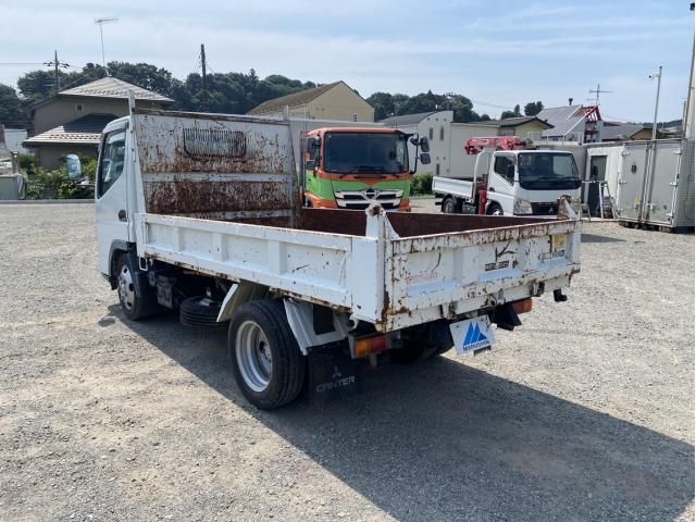 Mitsubishi CANTER 2003-09 8331854-1
