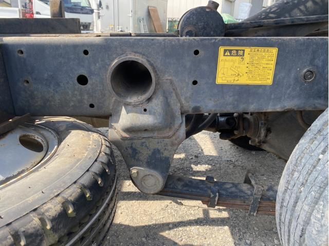 Mitsubishi CANTER 2003-09 8331854-20