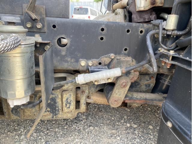 Mitsubishi CANTER 2003-09 8331854-23
