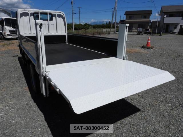 Mitsubishi CANTER 2026-03 8354067-10