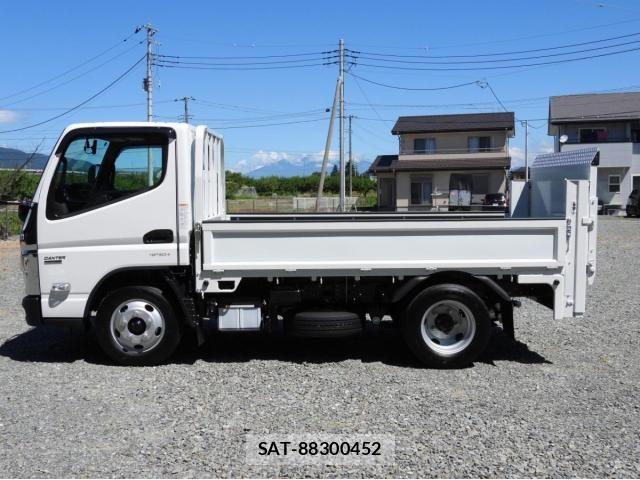 Mitsubishi CANTER 2026-03 8354067-6