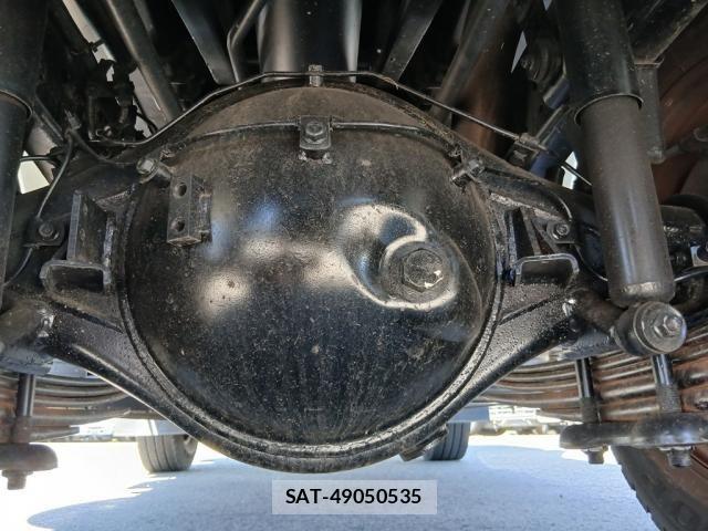 Mitsubishi CANTER 2017-08 8354079-19