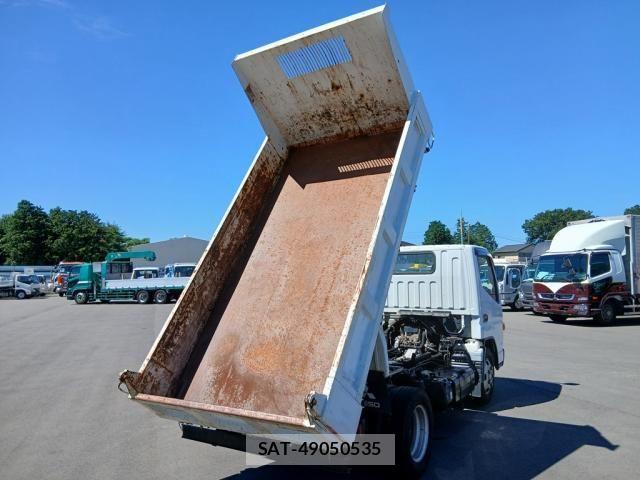 Mitsubishi CANTER 2017-08 8354079-7