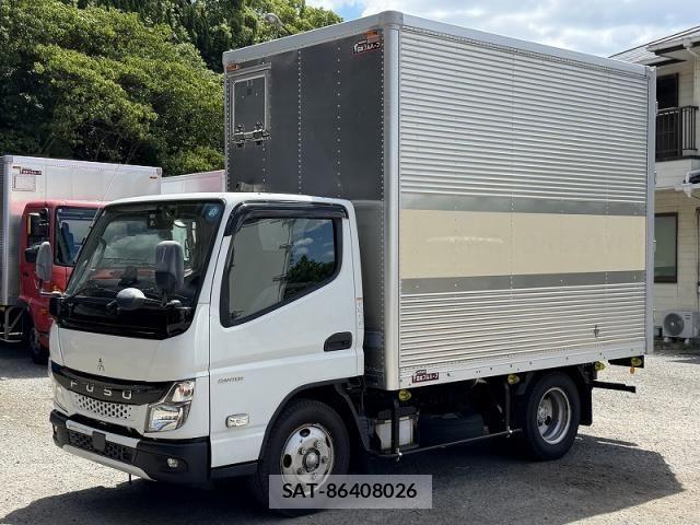 Mitsubishi CANTER 2021-01 8354078-1